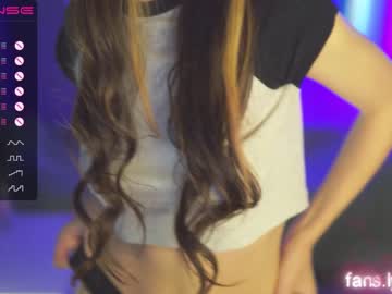 webcam girl angels_kiss live cam image #4247418