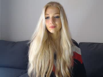 webcam girl pervyblonde live cam image #792781