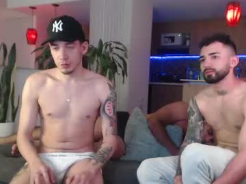 webcam man fratguysonline live cam image #5573503
