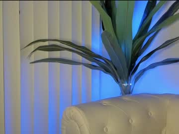 webcam girl lilbeccaxo live cam image #3194696