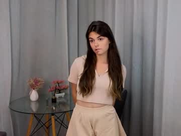 webcam girl edinaestabrooks live cam image #12983414