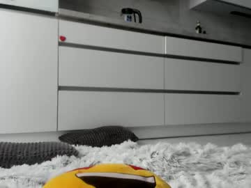 webcam girl meryfoxxx live cam image #2479167