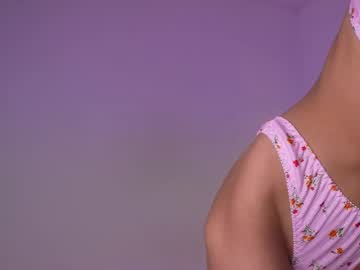 webcam girl karina_amiri live cam image #12359398