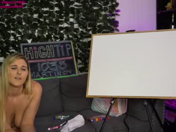 webcam girl 19honeysuckle live cam image #2034856