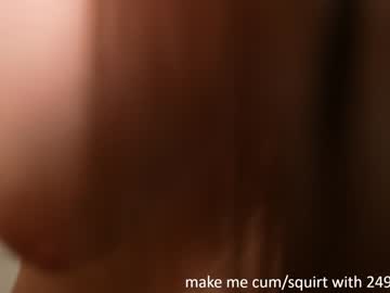 webcam girl dovia live cam image #9001387