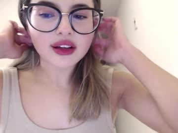 webcam girl playnofuckinggames live cam image #2109980