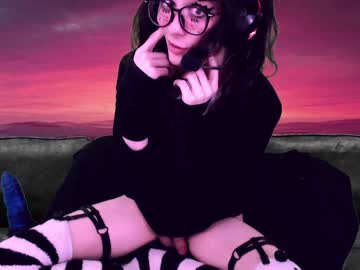 webcam tranny ssirblade live cam image #4112670