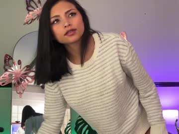 webcam girl sweet_littleee live cam image #10415819