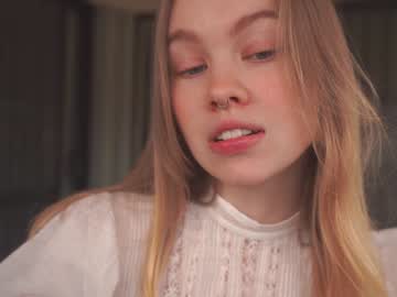 webcam girl bibi_it_is live cam image #6146348