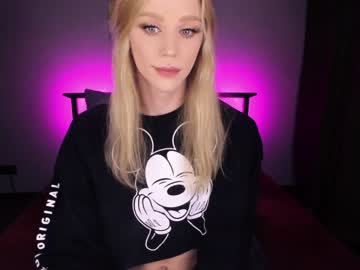 webcam tranny a_n_y_a live cam image #1132121