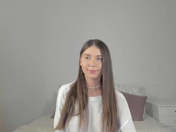 webcam girl violetta_finch live cam image #10720371