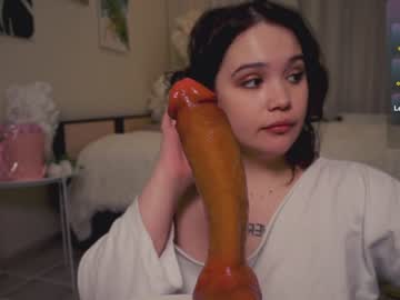 webcam girl chery_lady22 live cam image #9008067