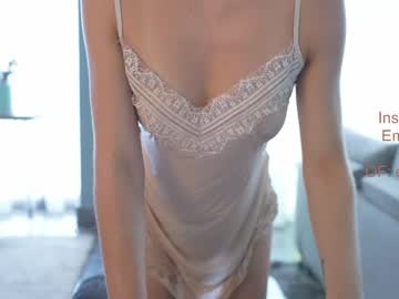 webcam girl emma_lu1 live cam image #7008954