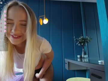 webcam girl kriss0leoo live cam image #9221863
