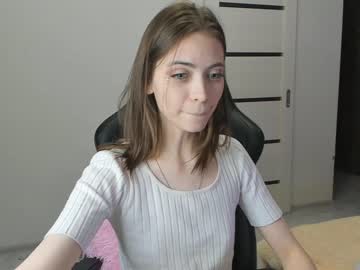 webcam girl lika_moon live cam image #870007