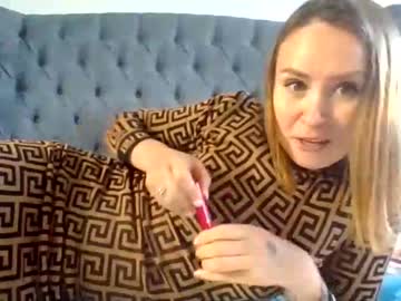 webcam girl eatmypie69 live cam image #7572429