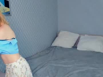 webcam girl rose_glasses live cam image #10002342