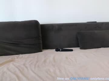 webcam couple mayandherbaby live cam image #4009399