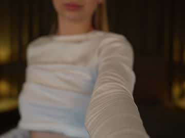 webcam girl lana_pulse live cam image #10661185