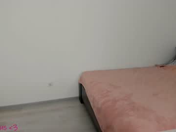 webcam couple mia_n_harry live cam image #3676821