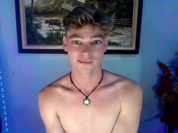 webcam man whiteboyinasia live cam image #8511892