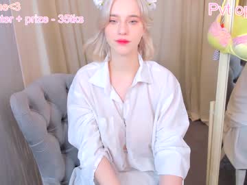 webcam girl joyce_coy live cam image #5521633