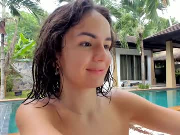 webcam girl lily_14 live cam image #2801774