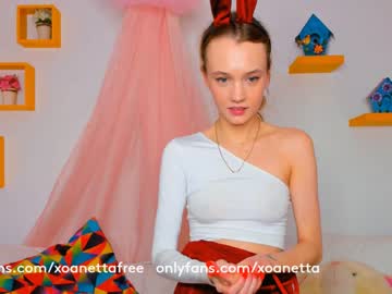 webcam girl xoanetta live cam image #2075232