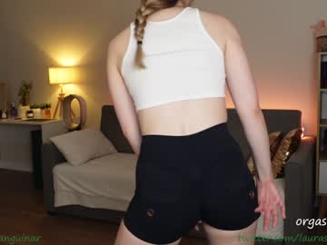 webcam girl laura_sanguinar live cam image #7392479