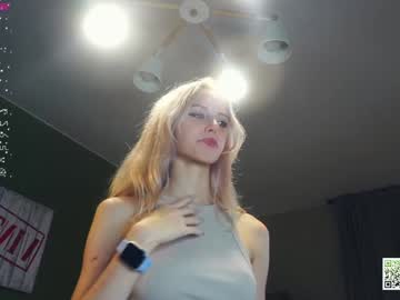 webcam girl audreycarvin live cam image #10060266
