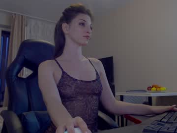 webcam girl two_trunkx live cam image #9775254
