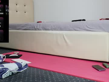 webcam girl carmela_fox live cam image #10874485