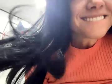 webcam girl vanandjuani live cam image #11056569