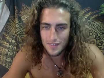 webcam man coconanacam live cam image #6692229