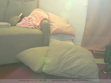 webcam girl sunniedayz live cam image #4281210