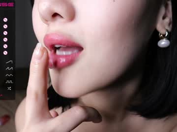 webcam girl refined_style live cam image #6636749