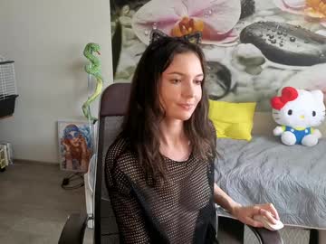 webcam girl jennycutey live cam image #12909163