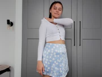 webcam girl eleonora_linn live cam image #2756590