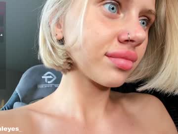 webcam girl feraleyes live cam image #10116974