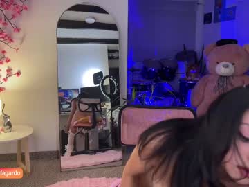webcam girl sweet_littleee live cam image #12784616
