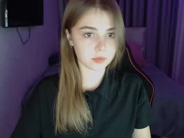 webcam girl tripleprinces live cam image #3906196