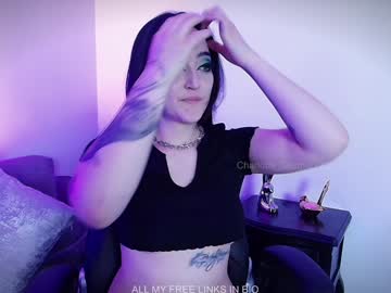 webcam girl charlotte_germanotta_ live cam image #10645378