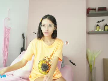 webcam girl little_effy18_ live cam image #10881659