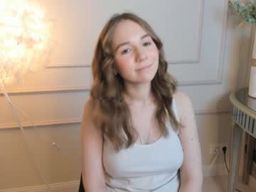 webcam girl catefarman live cam image #8233938