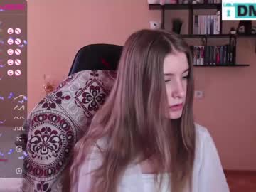 webcam girl minnie_olson_ live cam image #4868171