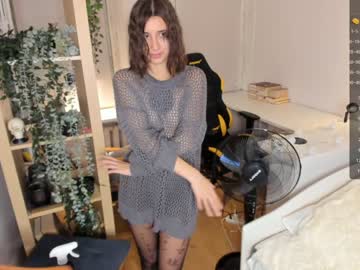 webcam girl rush_of_feelings live cam image #7682705