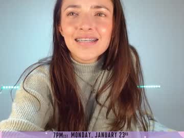 webcam girl gabrielaa_18 live cam image #4828299