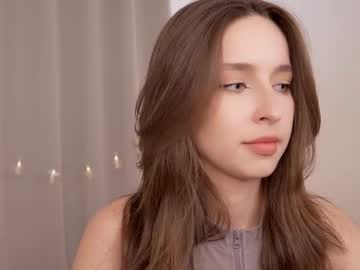 webcam girl silent_chill live cam image #12631441