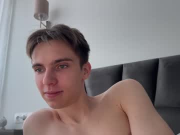 webcam couple luis7777hui live cam image #8876168