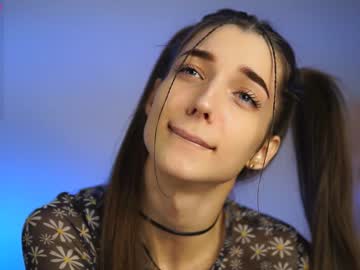 webcam girl angels_kiss live cam image #309860